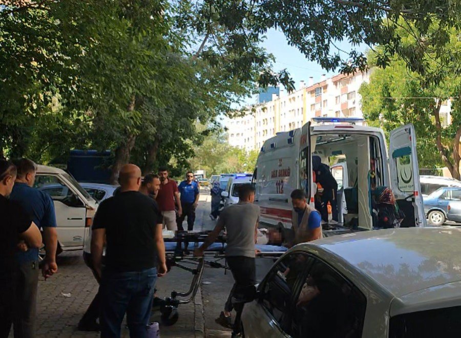 Dört Çocuk Annesi Kadını Öldürüp, İntihar Girişiminde Bulundu