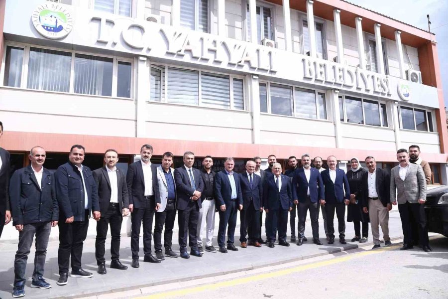 Başkan Büyükkılıç İlçeleri ‘hizmet’ İle İhya Etmeye Devam Edecek