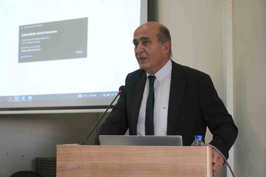 Ömrünü Tamamlayan Güneş Panelleri Döngüsel Ekonomiye Kazandırılacak