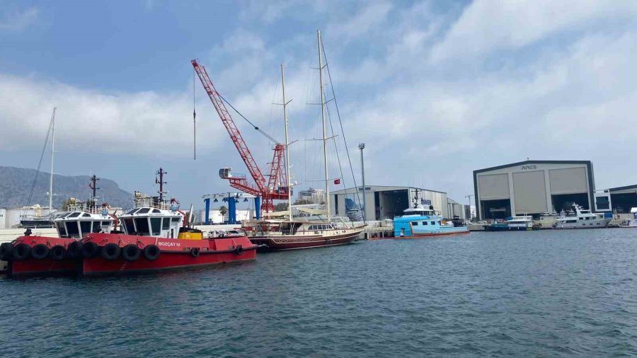 24 Yılda 724 Lüks Yatı Suya İndirdiler, Kraliyet Ailesi Üyeleri Ve Dünyaca Ünlü İsimlerden Sipariş Alıyorlar