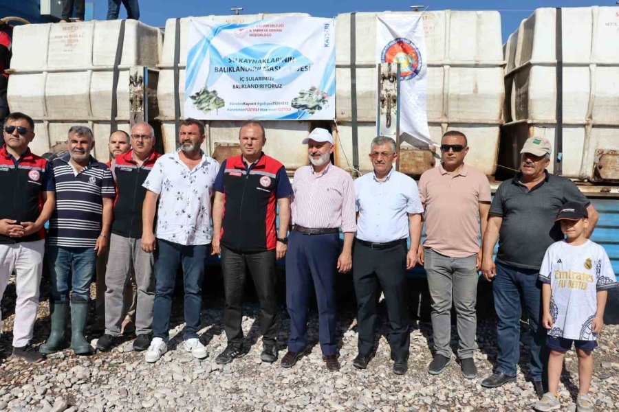 Kayseri’de Sulara 1 Buçuk Milyon Balık Bırakıldı
