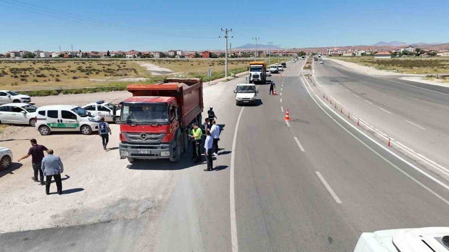 Aksaray Belediyesi İzinsiz Hafriyat Dökümüne Geçit Vermiyor