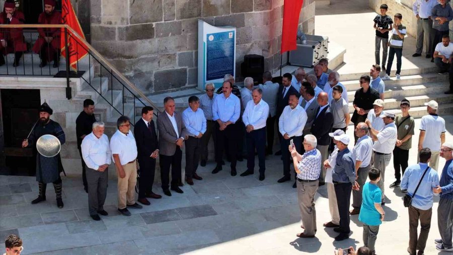 Konya’nın Darülmülk Oluşunun 927. Yılında Selçuklu Sultanları Anıldı