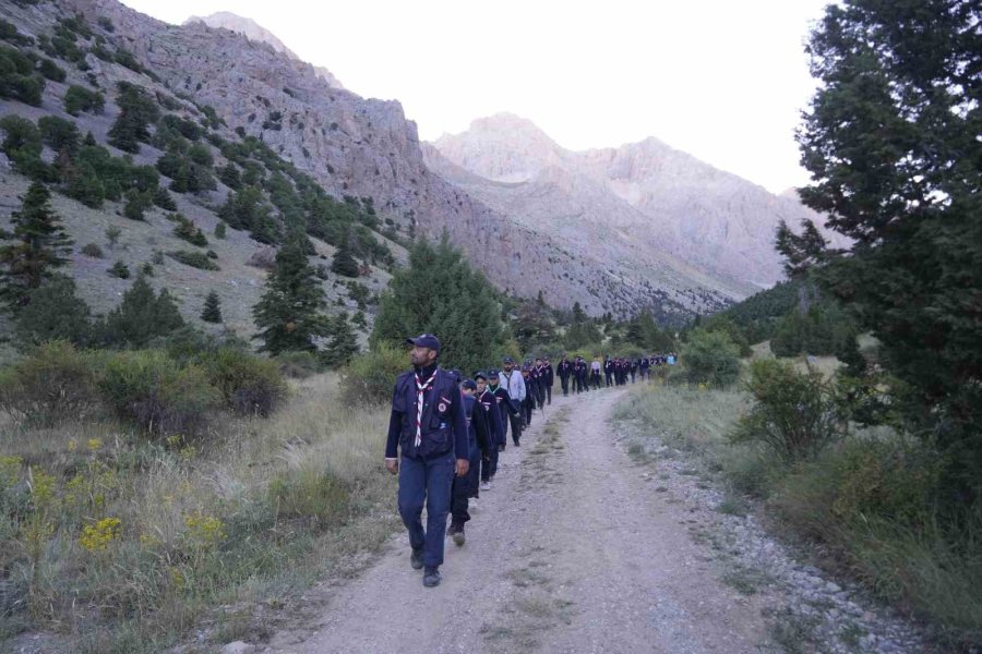 Niğde’de İzciler Yaz Kampında Buluştu