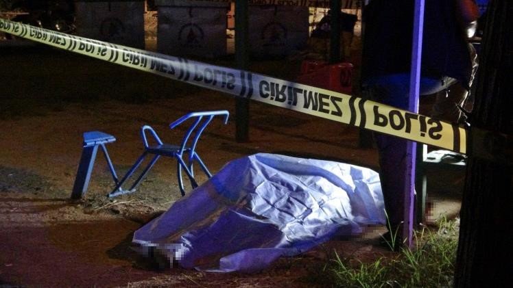 Şişede Durduğu Gibi Durmadı: Arkadaşını Bıçaklayarak Öldürdü, Tahrayla Da Başkasını Yaraladı, ’ben Değil İçki Yaptı’ Dedi