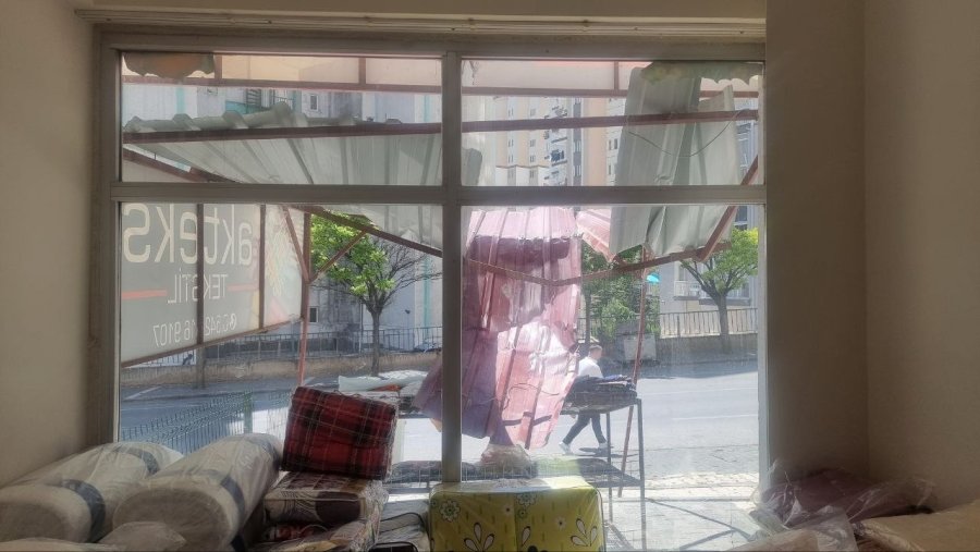 Kayseri’de 6. Kattan Düşen Gencin Burnu Bile Kanamadı