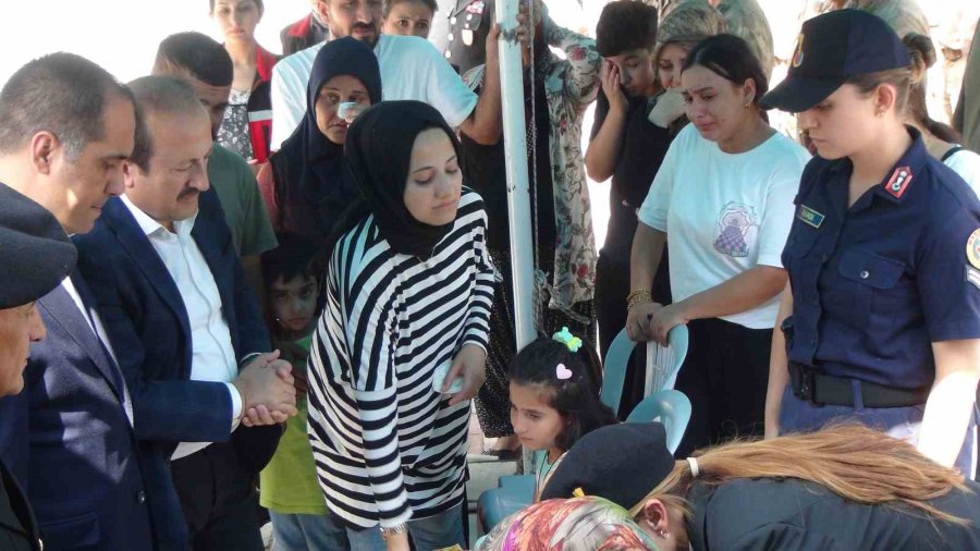 Mersin’de Trafik Kazasında Hayatını Kaybeden Uzman Çavuş İçin Askeri Tören Düzenlendi