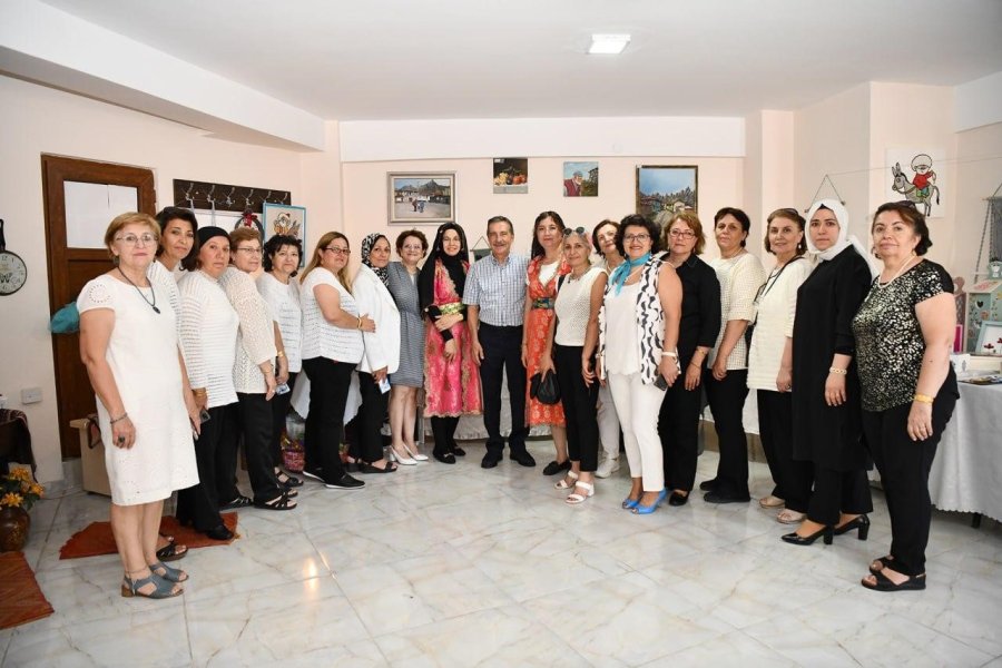 Sivrihisarlı Kadınların ’el Emeği Ve Göz Nuru Sergisi’ Yoğun İlgi Gördü