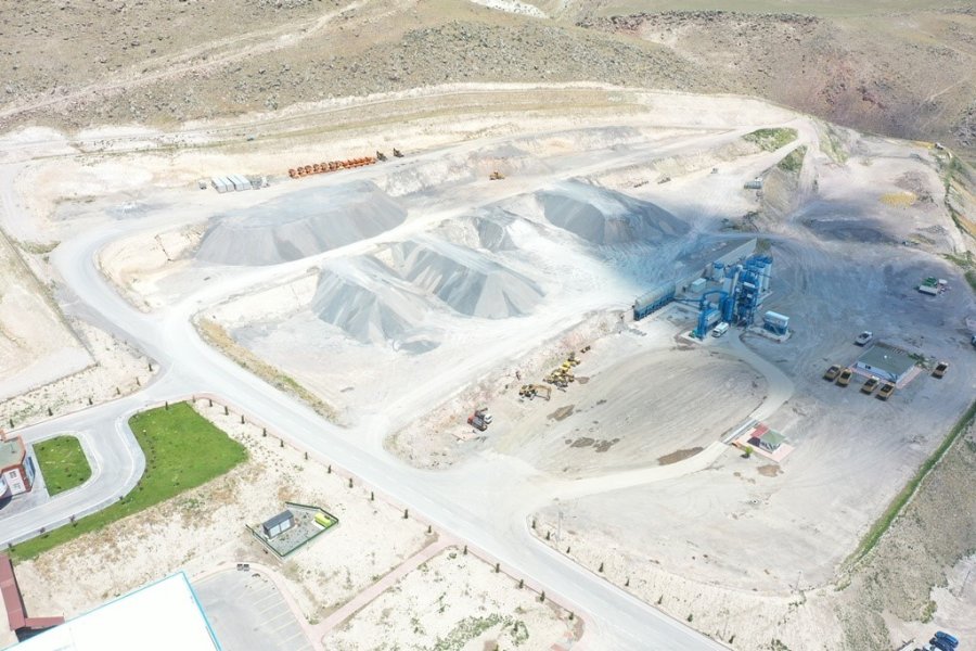 Kocasinan Belediyesi’nden En Yüksek Kapasiteye Sahip Asfalt Plenti