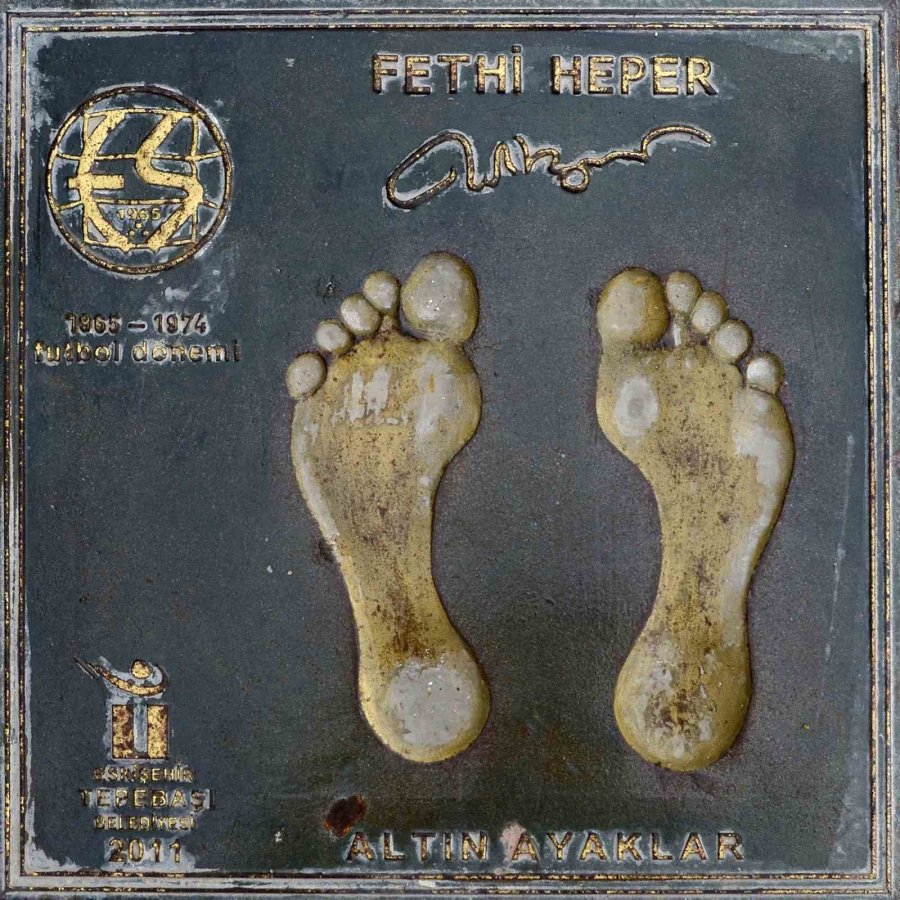 Efsaneler ’altın Ayaklar’ İle Yaşatılıyor