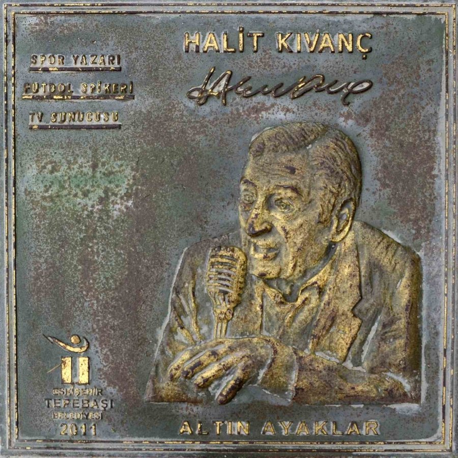 Efsaneler ’altın Ayaklar’ İle Yaşatılıyor