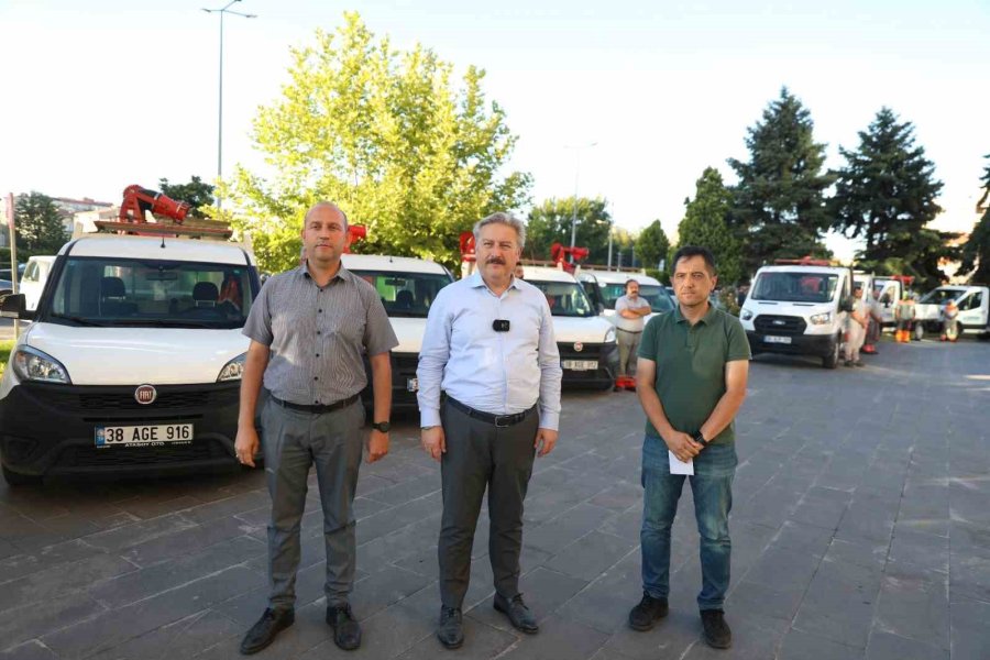 Melikgazi Belediyesi’nden İlaçlama Çalışması