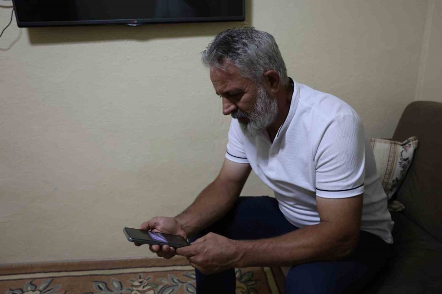 İnternetten Bilgisayar Aldı, Kargodan Tıraş Makinası Çıktı