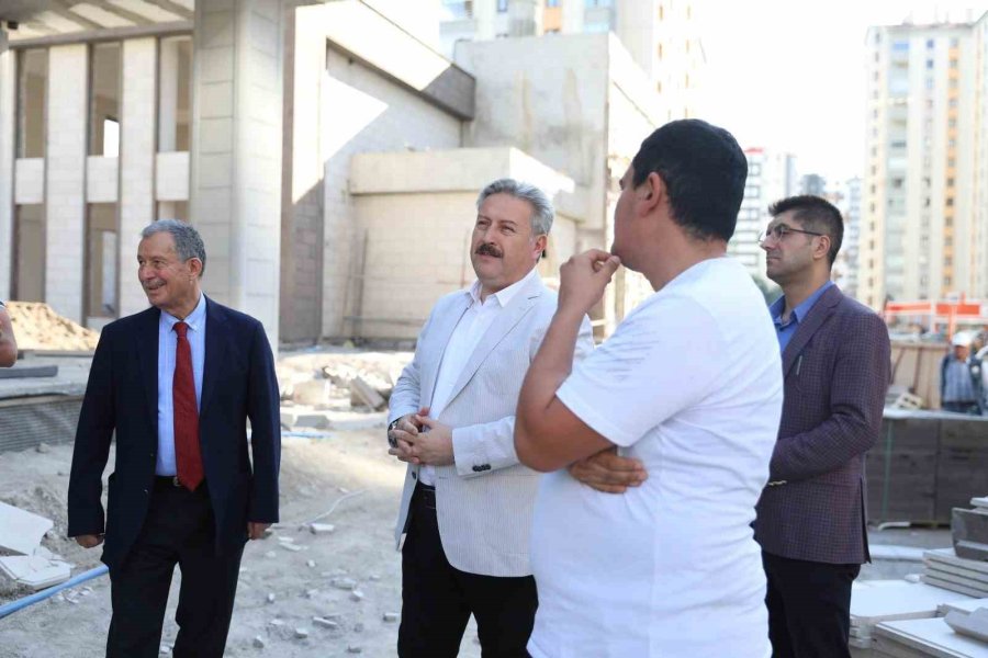 Melikgazi Belediyesi Gültepe Mahallesi’nde Külliye Yapımında Sona Geliyor