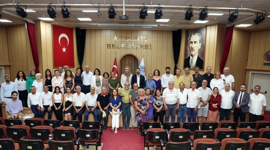 Akdeniz Kent Konseyi’nde Görev Değişimi