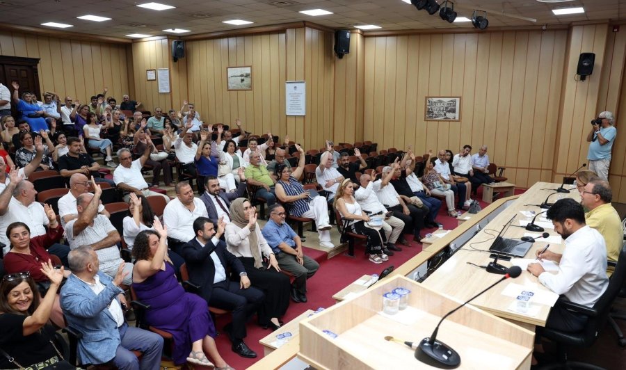 Akdeniz Kent Konseyi’nde Görev Değişimi