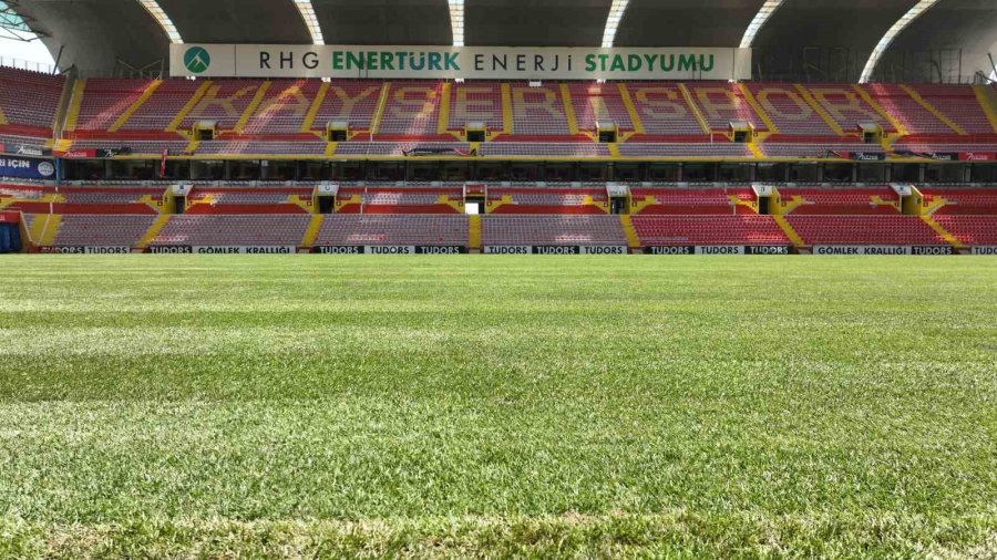 Kayseri Stadyumu Yeni Sezona Hazır