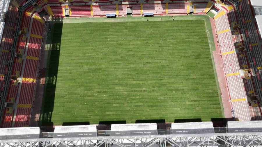 Kayseri Stadyumu Yeni Sezona Hazır