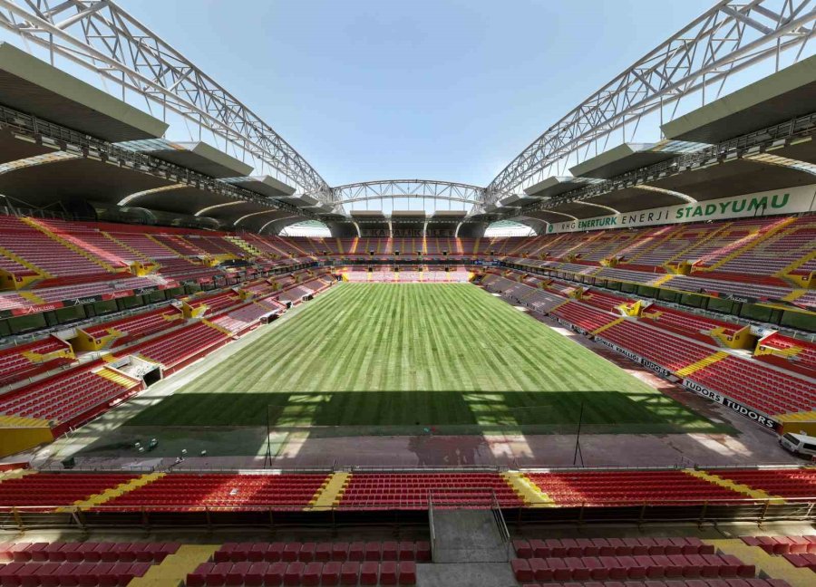 Kayseri Stadyumu Yeni Sezona Hazır