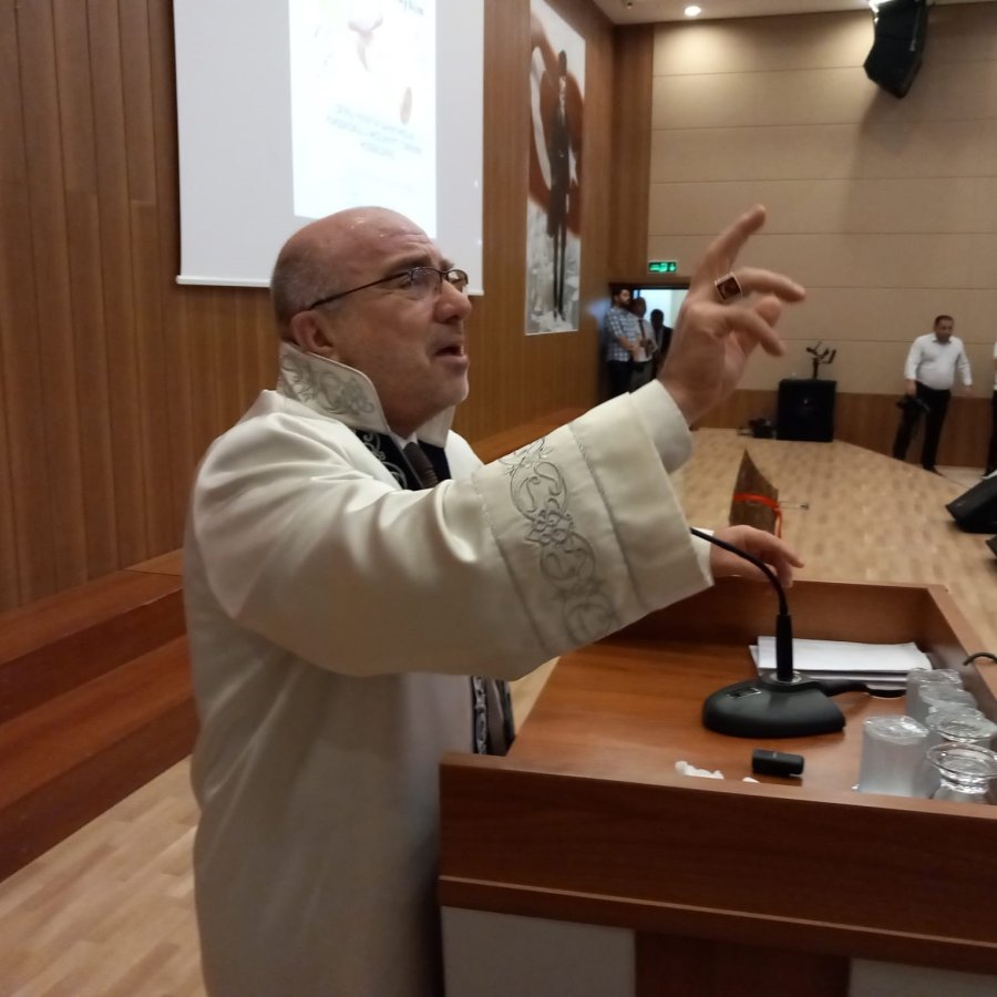 Develi Hüseyin Şahin Myo’da Mezuniyet Ve Şed Bağlama Töreni Düzenlendi