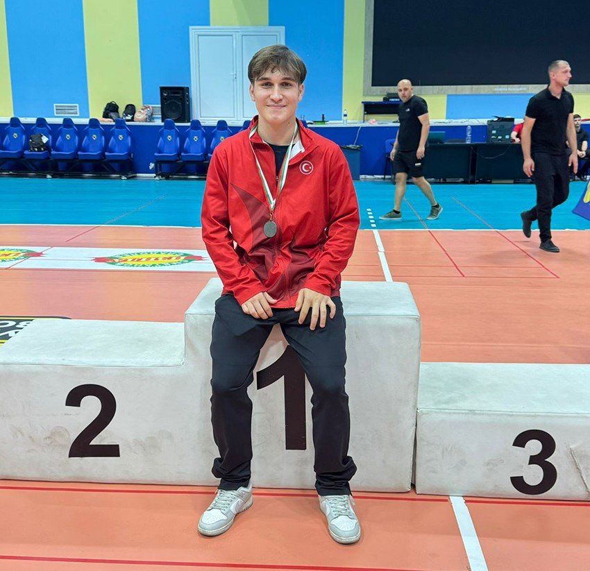 Hasan Can Arslan, Bulgaristan’dan Çift Madalya İle Döndü