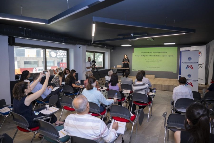 Mersin Yeşil Dönüşüm Merkezi İlk Eğitim Faaliyetini Gerçekleştirdi