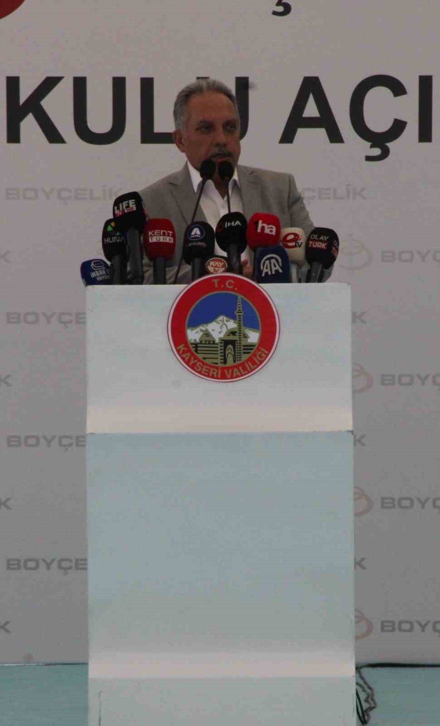 Vali Çiçek: “erva Spor Okulları Projesi Kayseri’nin Kendi İçerisinden Çıktı Ve Bütün Türkiye’ye Yayılıyor”