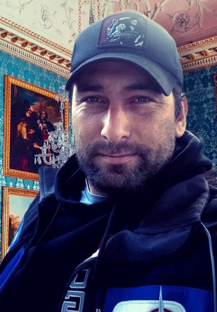 Futbol Antrenörü Samet Özcan, Halı Saha Maçı Sonrası Fenalaşıp Hayatını Kaybetti