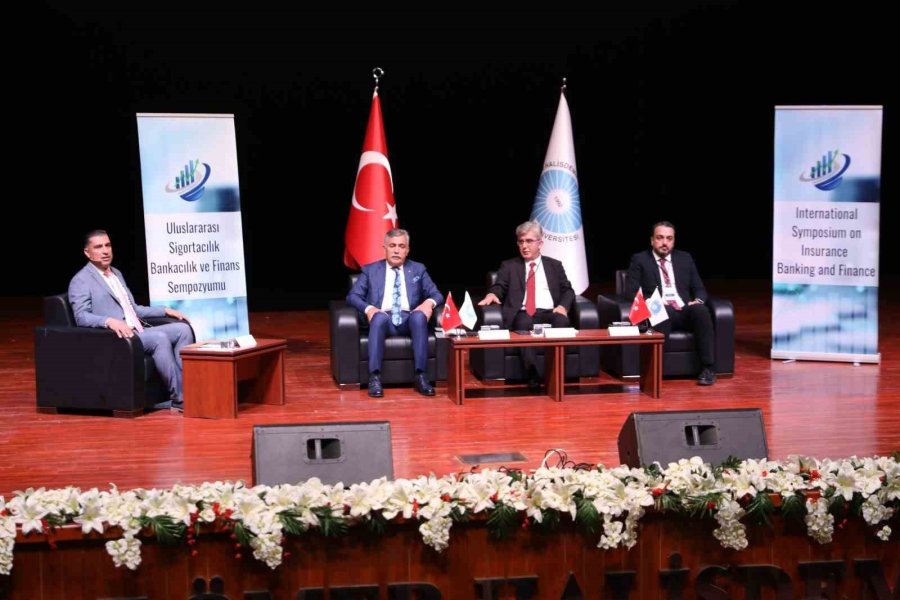 Niğde’de ’3. Uluslararası Sigortacılık, Bankacılık Ve Finans Sempozyumu’