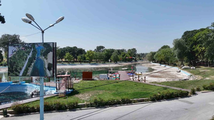 Sakarya Nehri’nin Doğduğu Sakaryabaşı’nda Sular Çekildi