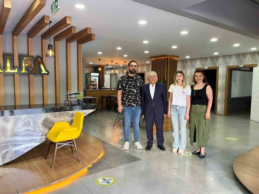 Başkan Büyükkılıç Güne Esnaf Ziyaretleriyle Başladı