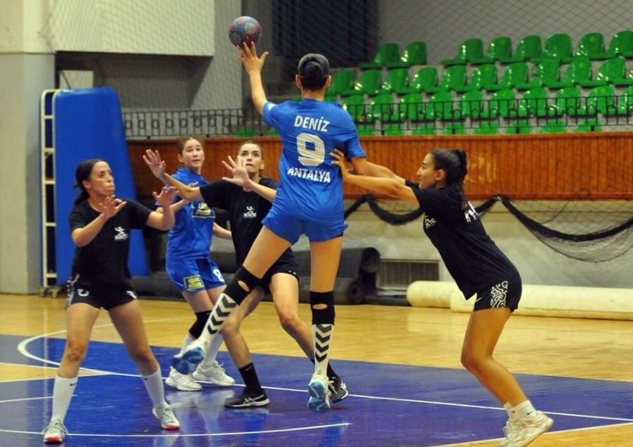 Kepez Belediyesi Hentbol Takımı’ndan, Kktc’de 1. Lig Provası