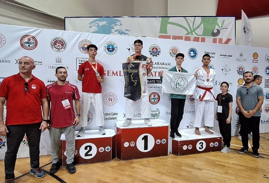 Eskişehirli Sporcular Bursa’da Yapılan Turnuvada Genel Klasman’da 2. Oldu