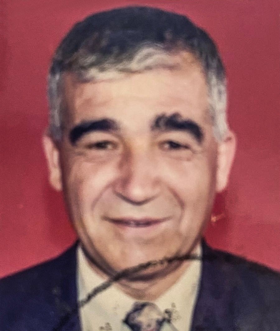 Yayla Yolunda Uçuruma Yuvarlanan Kamyonetin Sürücüsü Hayatını Kaybetti