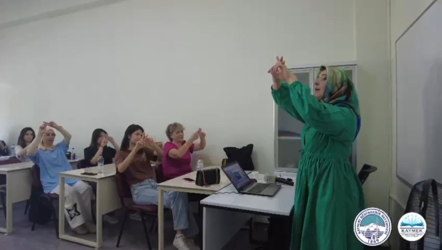 Büyükşehir Kaymek’in Türk İşaret Dili Kursuna Vatandaşlardan Tam Not