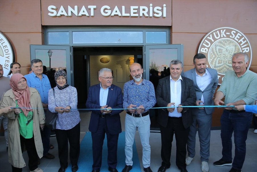 Başkan Büyükkılıç’tan Sanata Ve Sanatçıya Destek Sürüyor