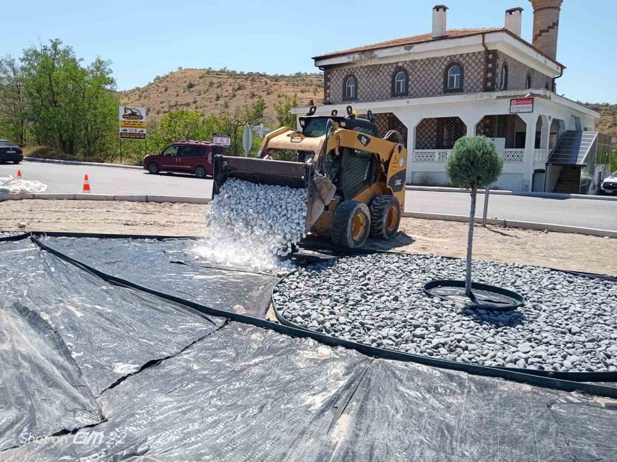 Kayseri Büyükşehir’den "kuru Peyzaj" Uygulamaları