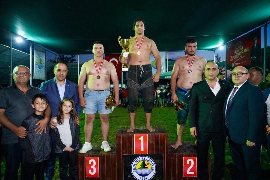 Yörükler Yaylada Güreş Şenliklerinde Buluştu