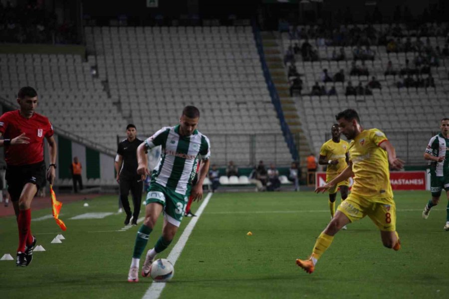Trendyol Süper Lig: Konyaspor: 0 - Kayserispor: 0 (ilk Yarı)