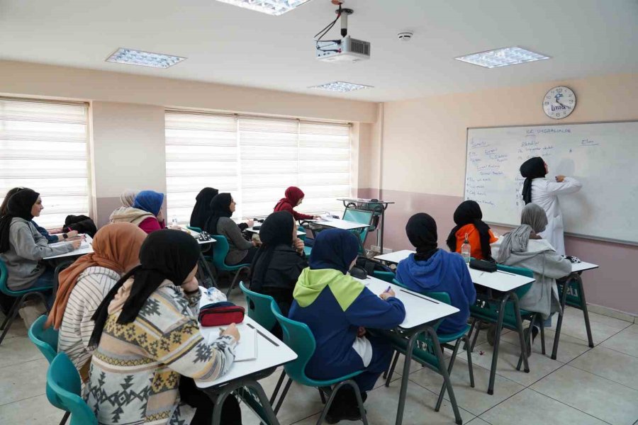 Lise Medeniyet Akademilerinde Yeni Dönem Kayıtları Başladı