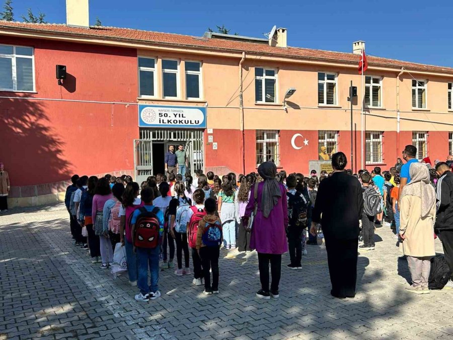 Kayseri’de 320 Bin Öğrenci Ders Başı Yaptı