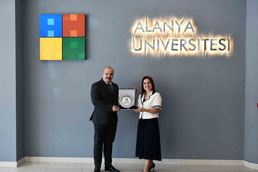 Irak Heyeti Alanya’da