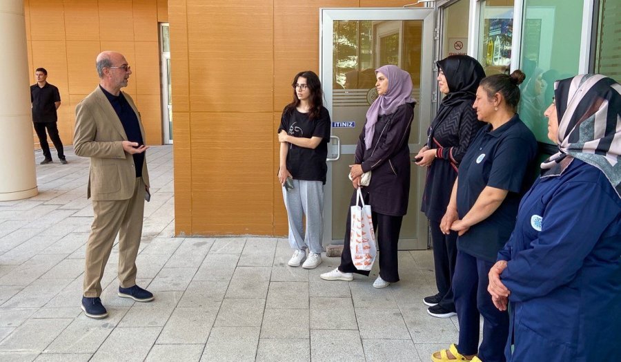 Başkan Pekyatırmacı: “örnek Tesislerimizle Mahallelerimize Değer Katıyoruz”