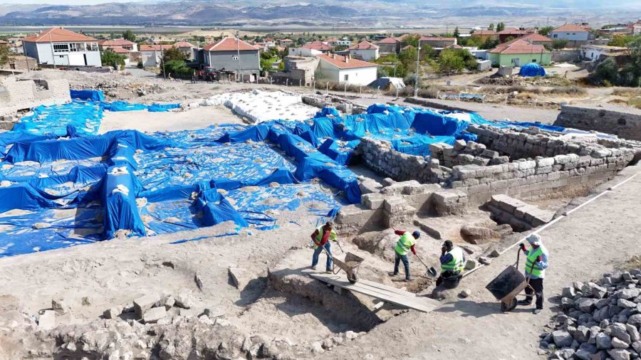 Roma Villasının Tarihini "yakintos" Aydınlatacak