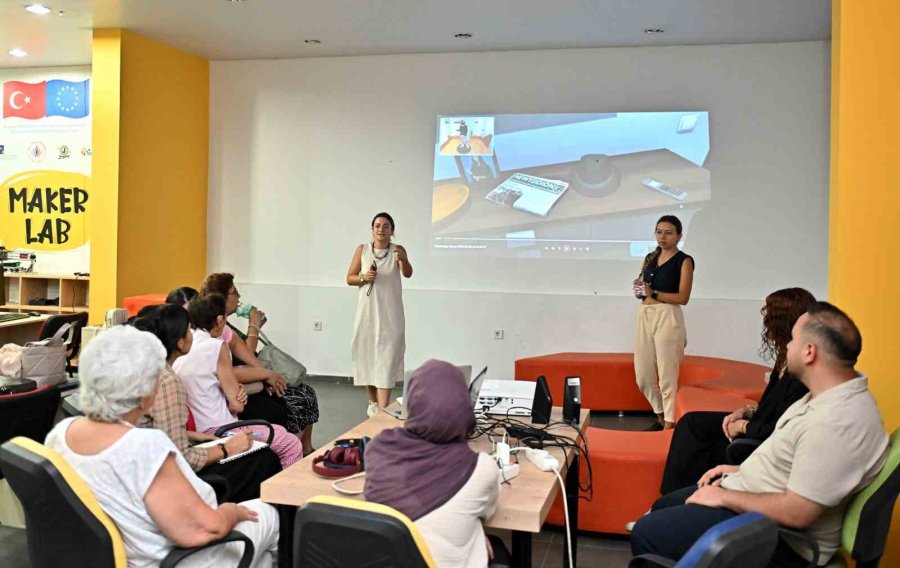 Alzheimer Farkındalık Günü’nde Demansı Deneyimlediler