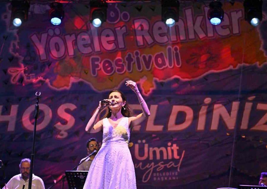Yöreler Renkler Festivali, Karadeniz Gecesi İle Devam Etti