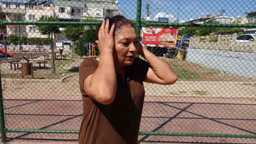 Basketbol Oynarken Kolu Tele Takılan Küçük Kız Kanlar İçinde Kaldı