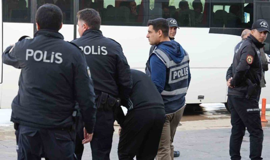 Aksaray Merkezli 17 İlde Uyuşturucu Ve Suç Örgütü Operasyonu: 159 Gözaltı