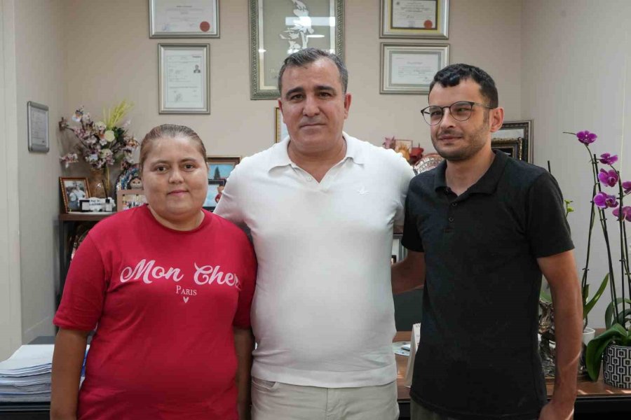 Eşlerini Hayatta Tutmak İçin Böbreklerini Bağışladılar: Çapraz Nakille Hayata Tutundular