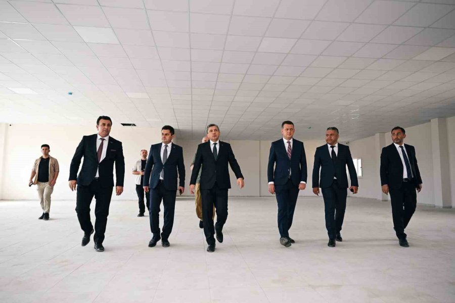 Antalya Valisi Hulusi Şahin Alanya’da